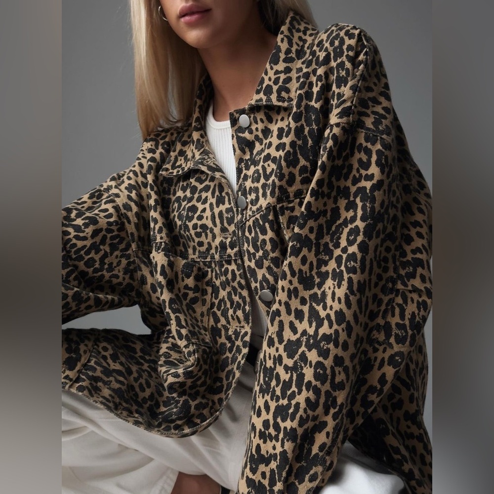 Leopard Button Up Long Sleeve Denim Jacket